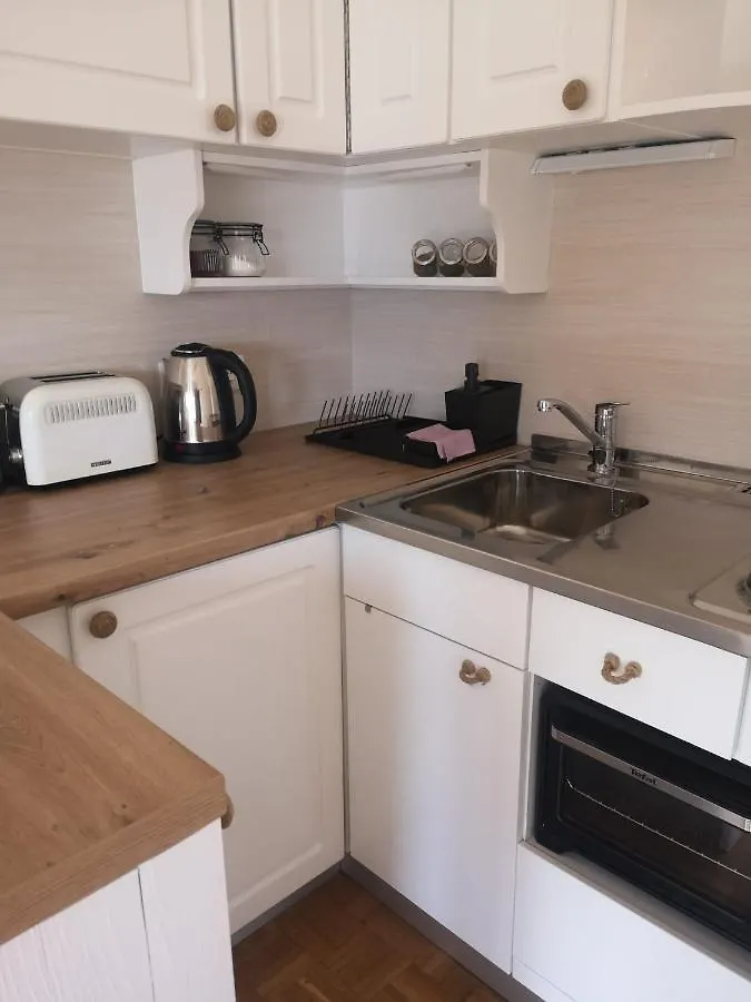 Apartments Netty Dramalj